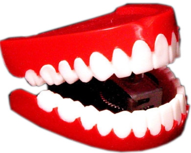 (image for) Chattering - Talking Teeth